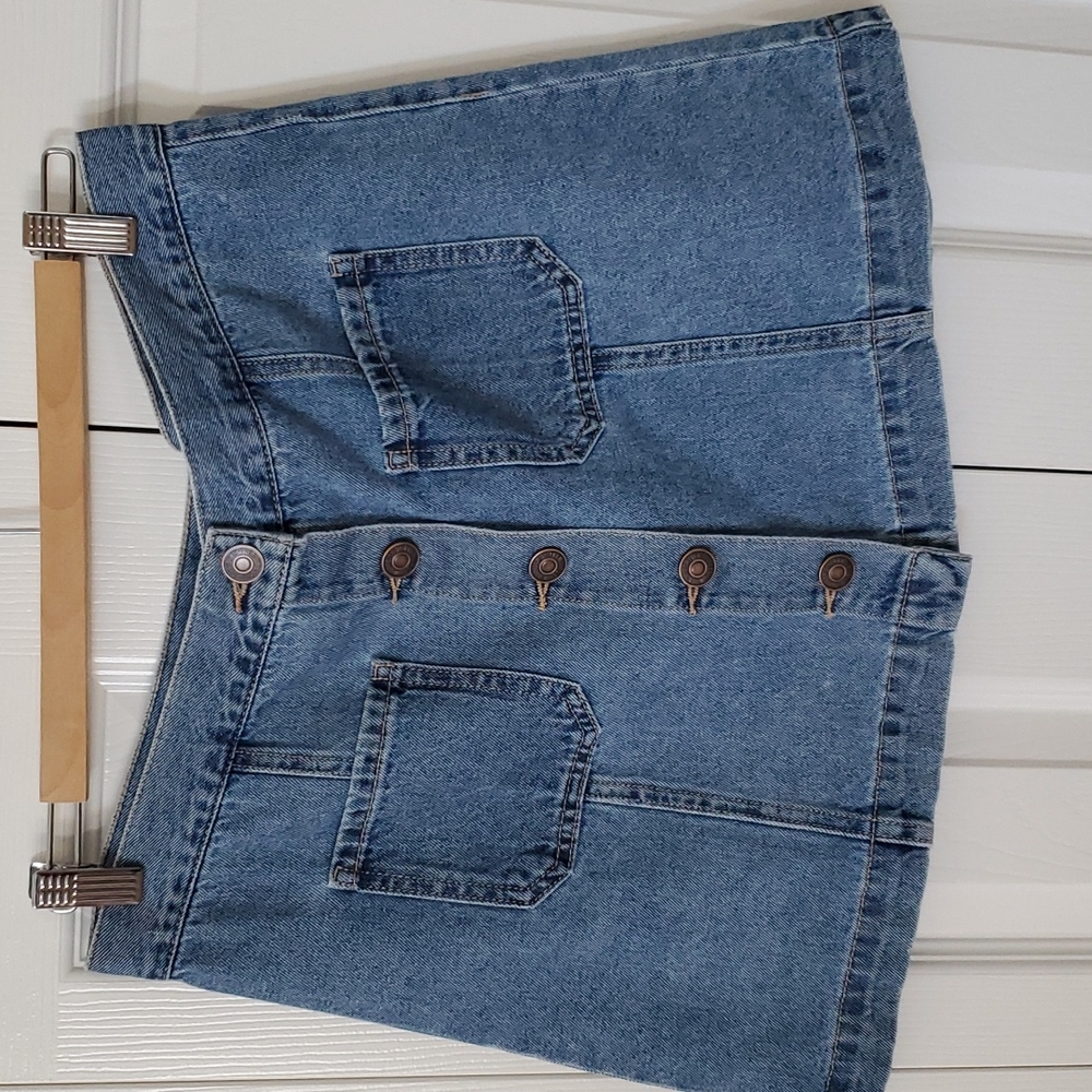Forever 21 jean skirt, size 29